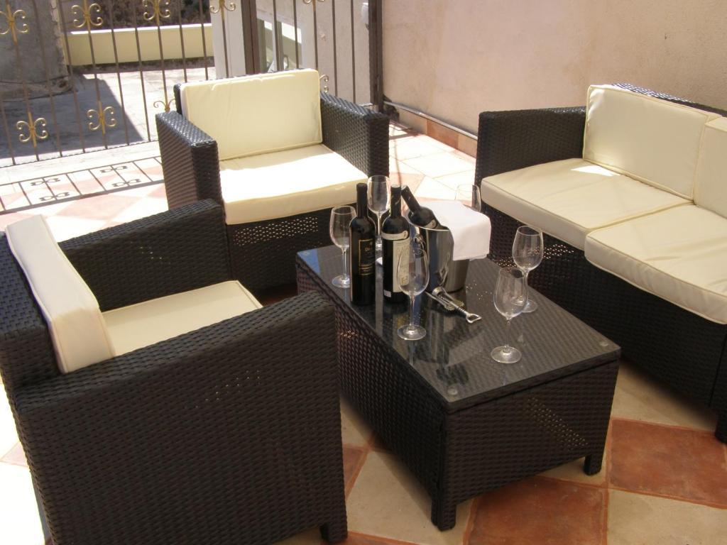 Artistic Apartment